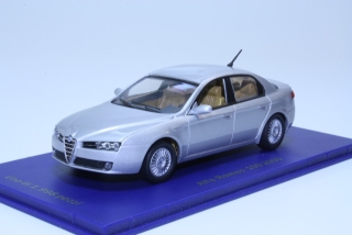 Alfa Romeo 159 2005, silver