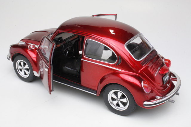 VW Beetle 1303 1974, red "Custom"