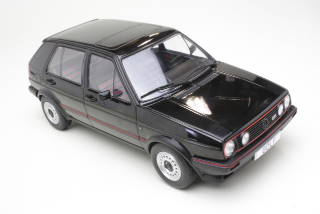 VW Golf 2 GTi 5d 1984, musta