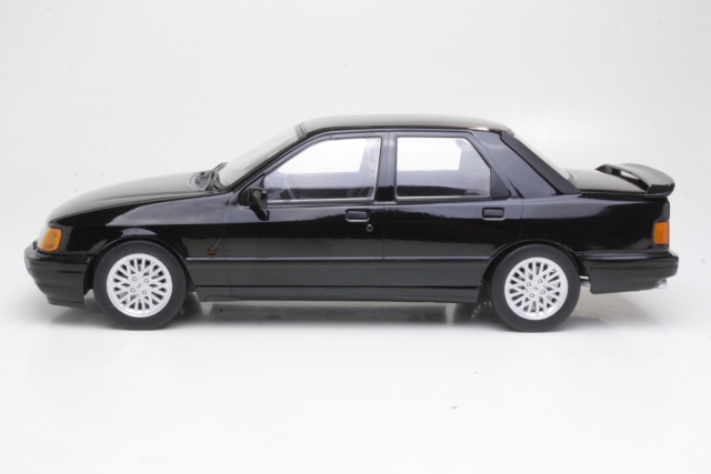 Ford Sierra Cosworth 1988, musta - Sulje napsauttamalla kuva