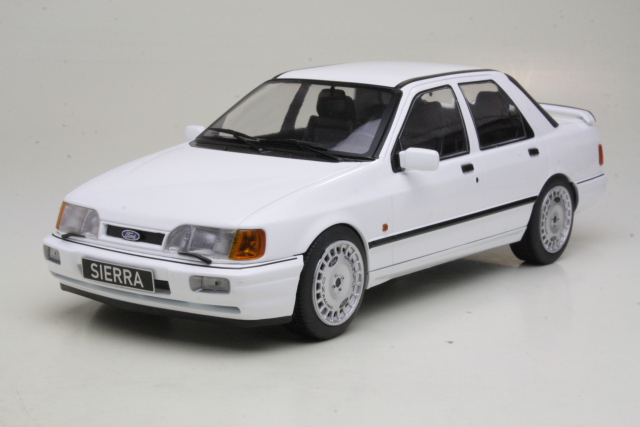 Ford Sierra Cosworth 1988, valkoinen