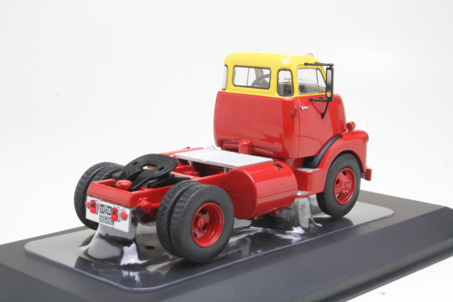 GMC 950 Coe 1954, red/yellow