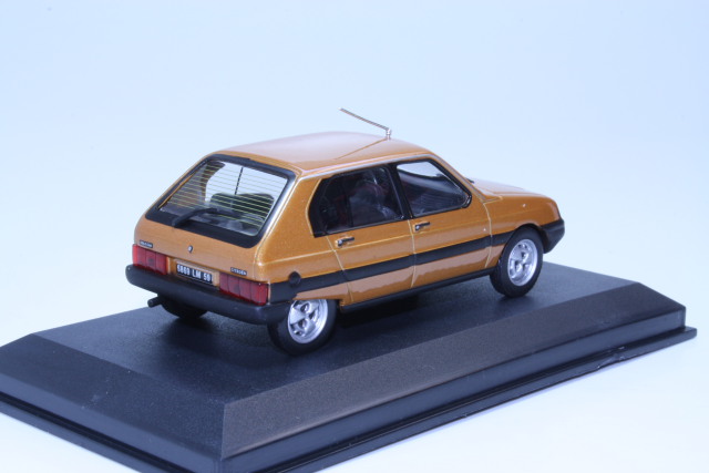 Citroen Visa II Super E 1981, ruskea