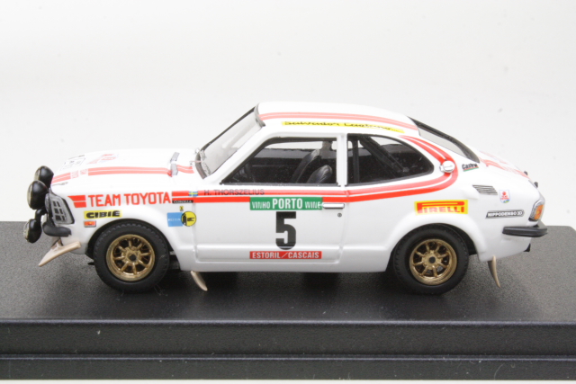 Toyota Corolla Levin, Portugal 1975, B.Waldegaard, no.5 - Click Image to Close