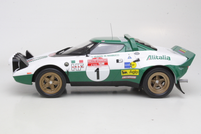 Lancia Stratos HF, San Remo 1975, S.Munari, no.1 - Sulje napsauttamalla kuva