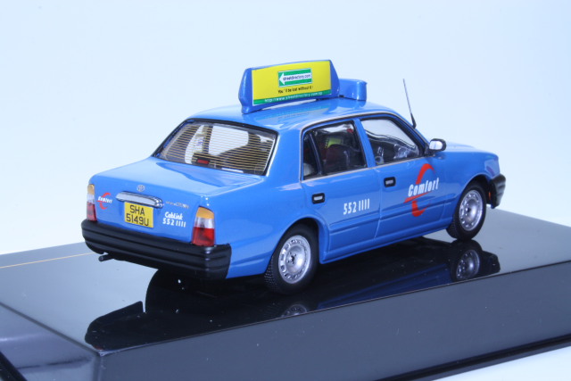 Toyota Crown 2004 Taxi Singapore, sininen
