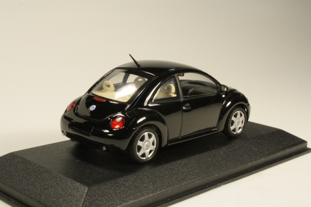 VW New Beetle 1998, musta - Sulje napsauttamalla kuva