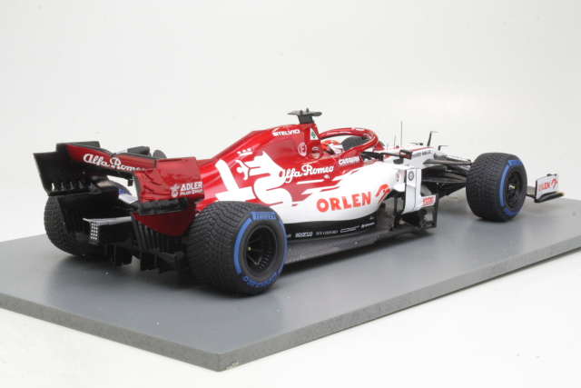 Alfa Romeo C39, Turkish GP 2020, K.Raikkonen, no.7 "w/Pit Board"