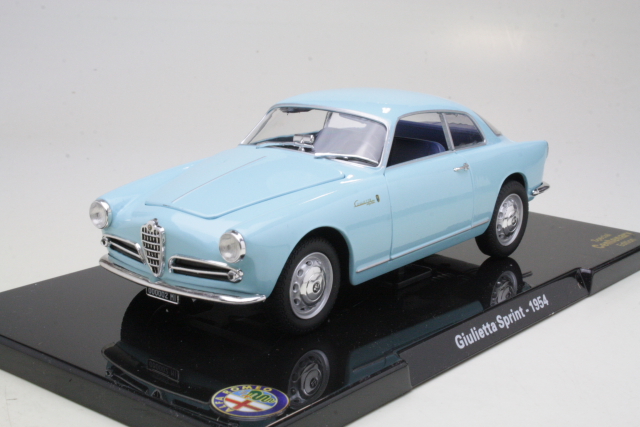 Alfa Romeo Giulietta 1956, light blue