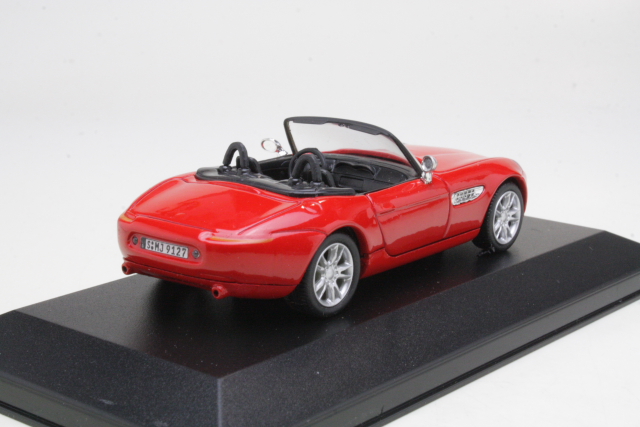 BMW Z8, punainen