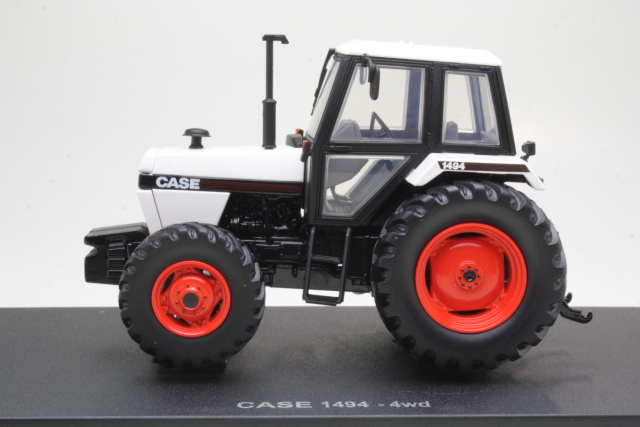 Case 1494 4wd 1986, white