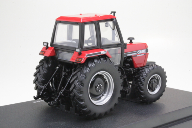 Case International 1494 4wd 1986, red