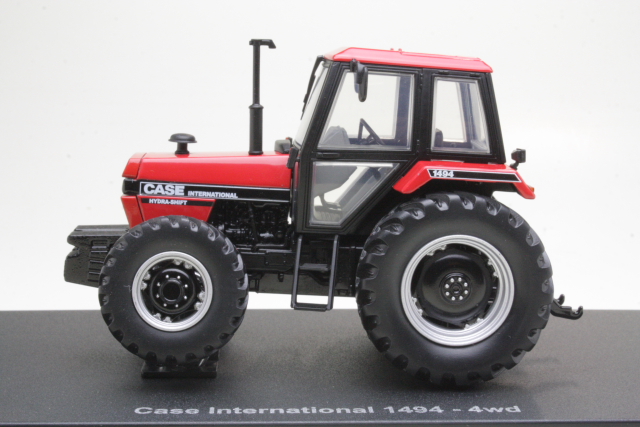 Case International 1494 4wd 1986, red