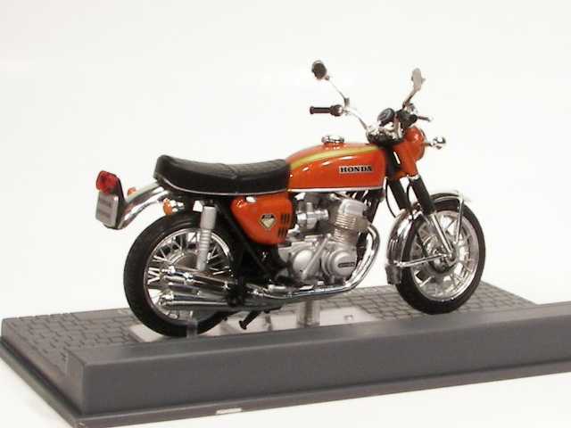 Honda CB750 Four 1970, oranssi