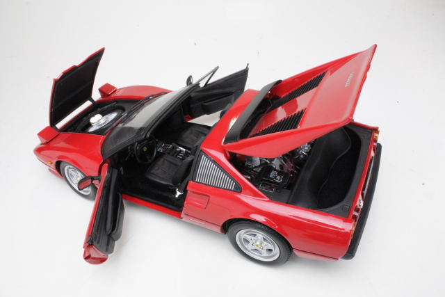 Ferrari 308 GTS Quattrovalvole, punainen