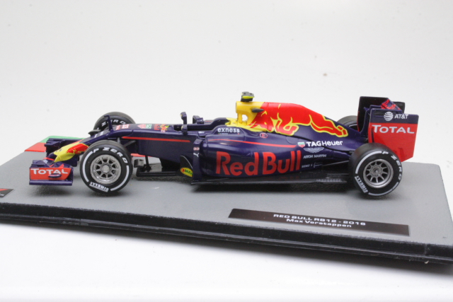 Red Bull RB12, F1 2016, M.Verstappen, no.33