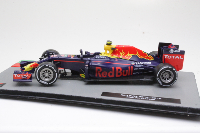 Red Bull RB12, F1 2016, M.Verstappen, no.33 - Sulje napsauttamalla kuva