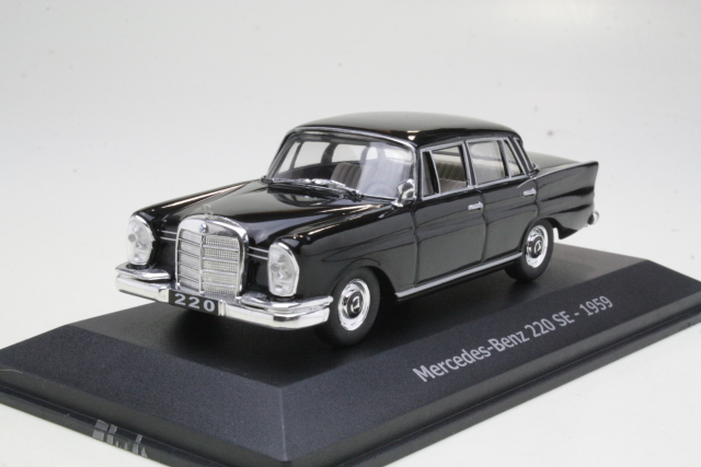 Mercedes 220SE (w111) 1959, musta - Sulje napsauttamalla kuva