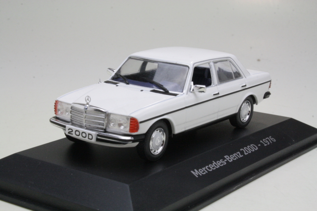 Mercedes 200D (w123) 1976, valkoinen - Sulje napsauttamalla kuva