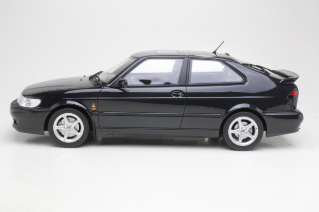 Saab 9-3 Viggen Coupe 2000, musta