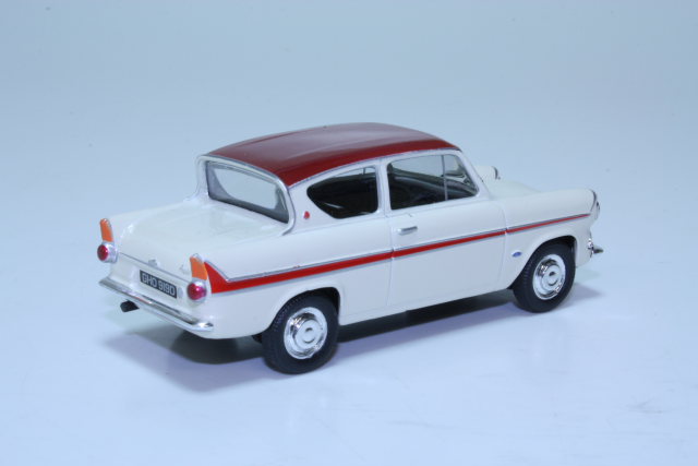 Ford Anglia 105E 1966, white/red