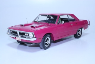 Dodge Dart Swinger 340 1970, pink