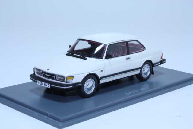 Saab 90 1985, valkoinen
