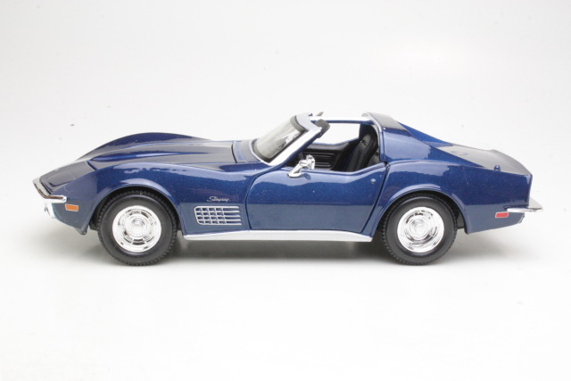 Chevrolet Corvette C3 1970, dark blue