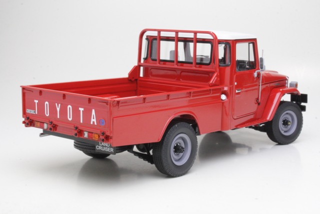 Toyota Land Cruiser 4x4 Pick-Up 1980, red