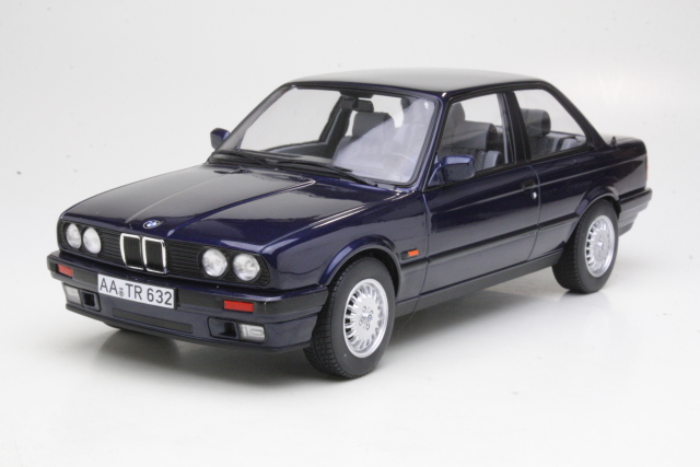 BMW 325i (e30) 1988, sininen - Sulje napsauttamalla kuva