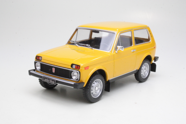 Lada Niva 1977, yellow