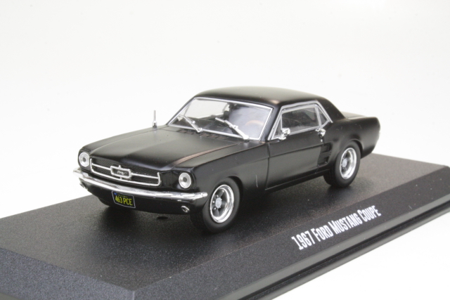 Ford Mustang Coupe 1967, matt black "Adonis Creed's"