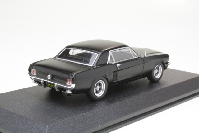 Ford Mustang Coupe 1967, matt black "Adonis Creed's" - Click Image to Close