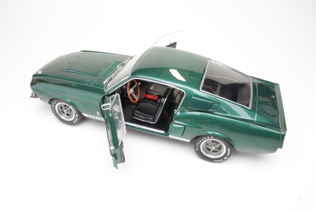 Ford Mustang 1967, green