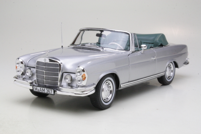 Mercedes 280SE (w111) Cabriolet 1969, hopea - Sulje napsauttamalla kuva