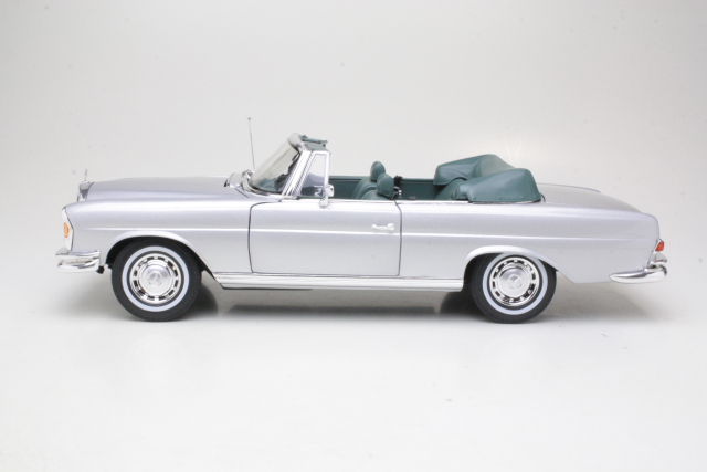 Mercedes 280SE (w111) Cabriolet 1969, hopea