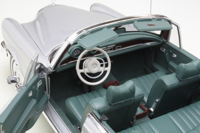 Mercedes 280SE (w111) Cabriolet 1969, hopea