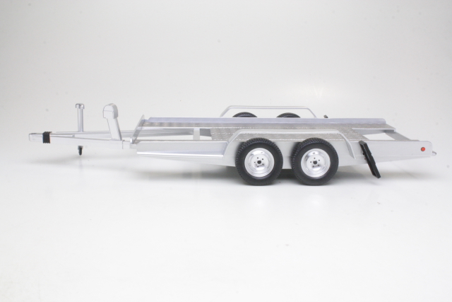Autotraileri, hopea (1:18)