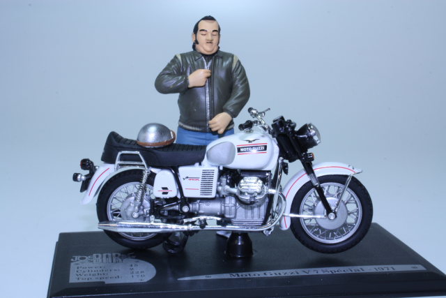 Moto Guzzi V7 Special 1971, Joe Bar Team