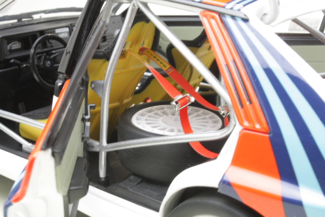 Lancia Delta HF Integrale, San Remo 1992, J.Kankkunen, no.1