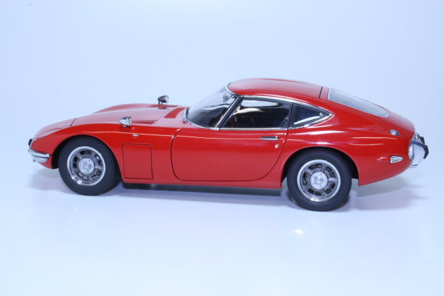 Toyota 2000 GT Coupe 1965, punainen