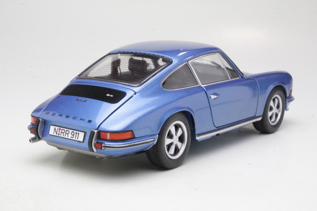 Porsche 911S Coupe 1967, sininen