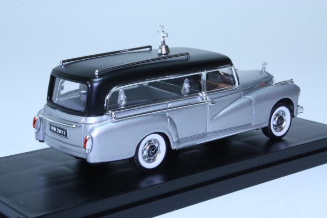 Mercedes 300D 1960, hopea "Ruumisauto"