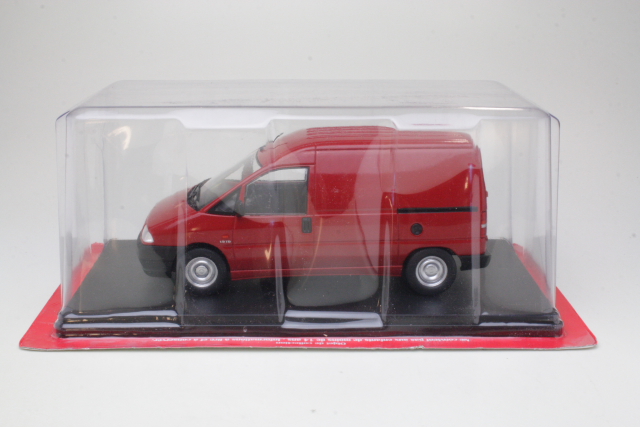 Citroen Jumpy 1995, punainen