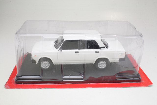 Lada 2105 1979, valkoinen