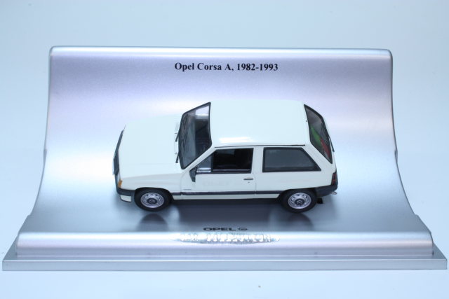 Opel Corsa A 1982 - 1993, valkoinen
