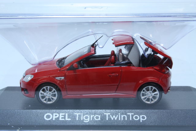 Opel Tigra Twin Top 2004, red
