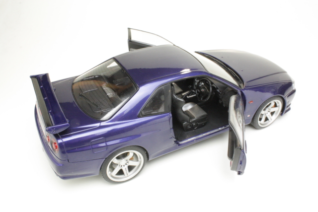 Nissan GT-R R34 1999, sininen