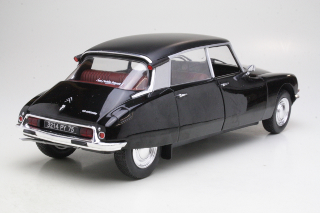 Citroen DS Special 1972, musta - Sulje napsauttamalla kuva