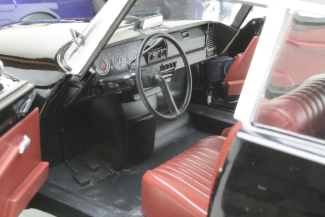 Citroen DS Special 1972, musta